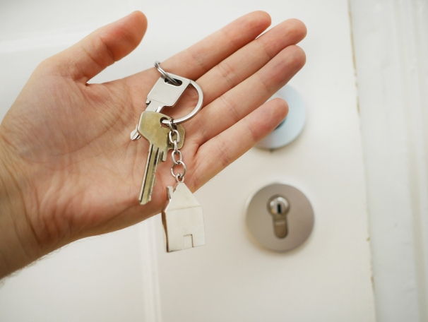 https://AndreaMoore.StopRentingStartOwning.org